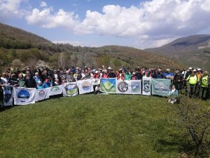 Прва планинарска акција на локалитет Карадак